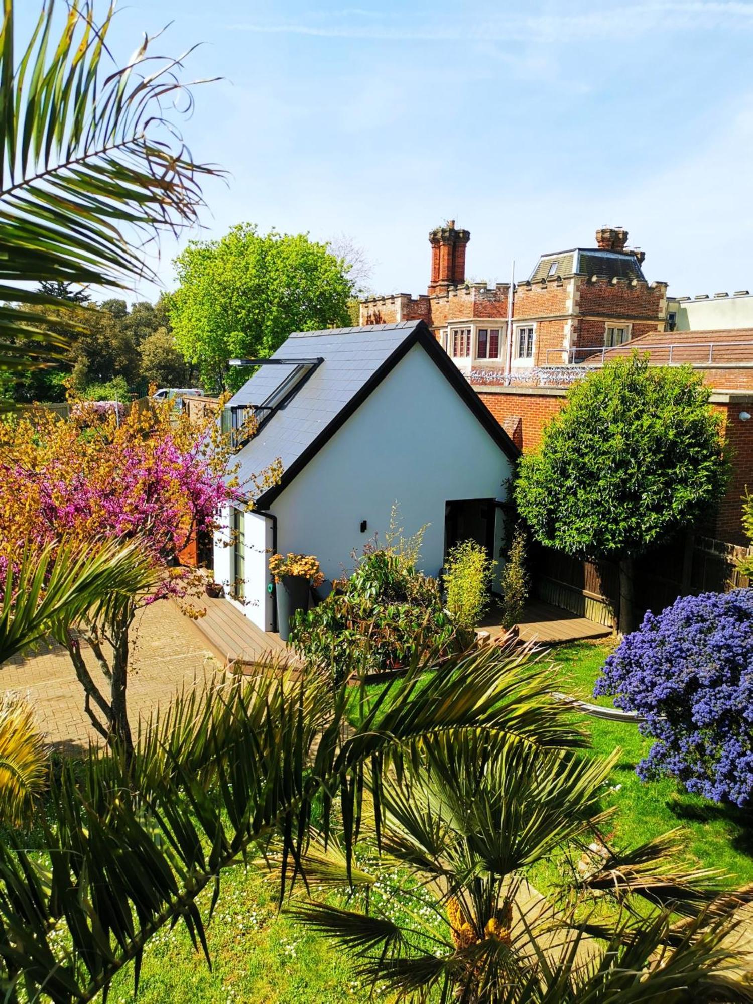 Hastings Casita, 'Little House' Self Contained Garden Lodge, Close To Town And Seafront エクステリア 写真